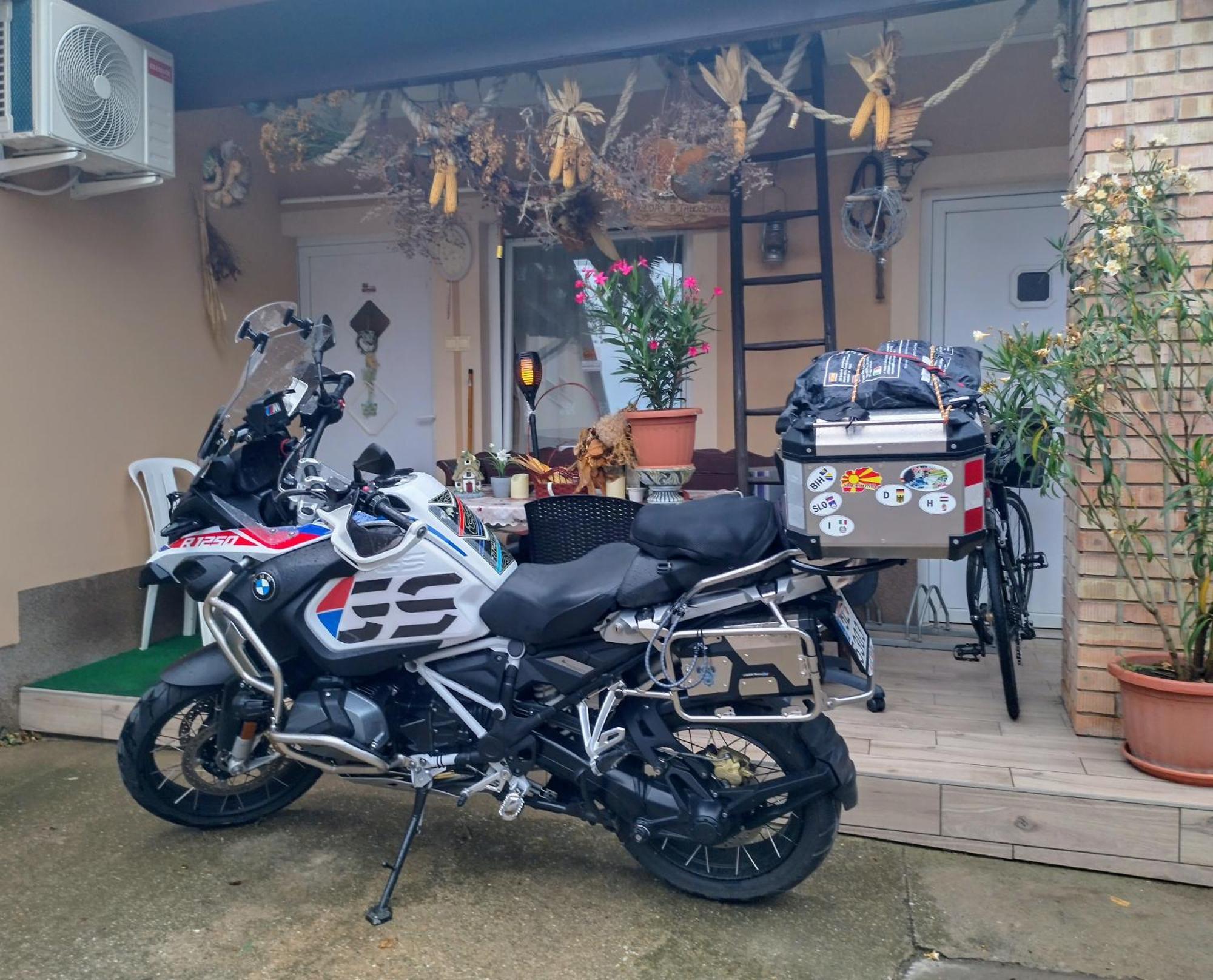 Bundik Vendégház Berettyóújfalu Exterior foto